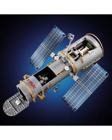 LEGO Icons Hubble Space Telescope 11382