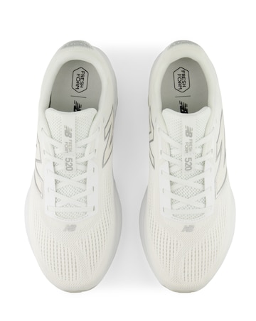 New Balance 520 Trainers