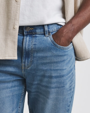Union Wardrobe Classic Straight Stretch Jean