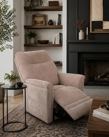 Aspire Ascend Rise & Recline Chair