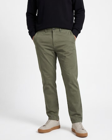 Straight Fit Chino