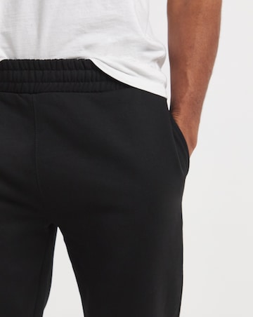 Relaxed Fit Jogger