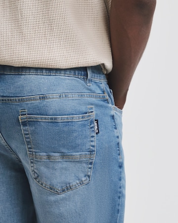 Union Wardrobe Classic Straight Stretch Jean