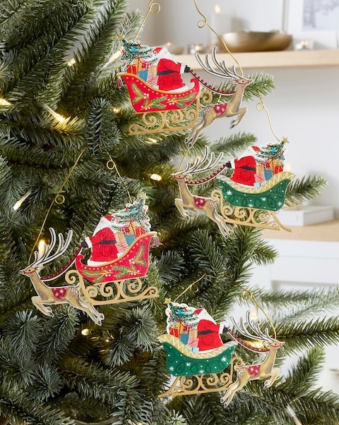 New In - Gisela Graham Santa with Sleigh