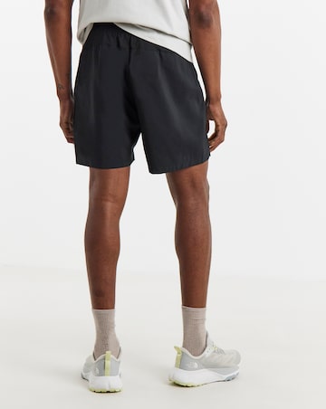 The North Face 24/7 7in Shorts
