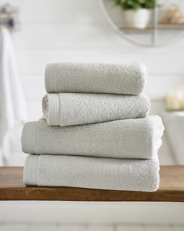 The Lyndon Company Luxury Egyptian Spa 700GSM Towel
