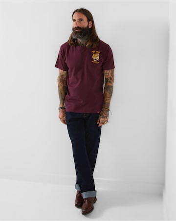 Joe Browns Tiger Riders Back Print T-Shirt - Burgundy