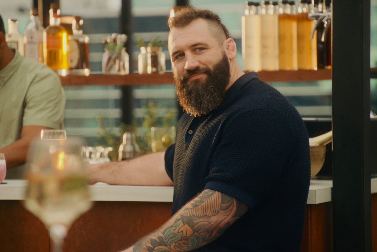 Get The Nod - Joe Marler sits at the bar wears Jack & Jones Nantucket Knitted Polo - Navy