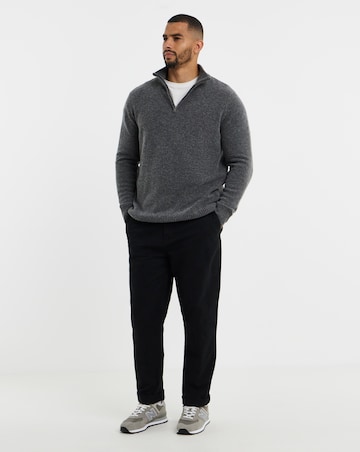 Straight Fit Chino