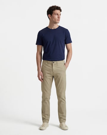 Straight Fit Chino