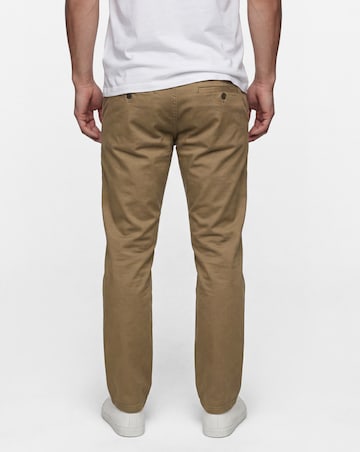 Straight Fit Chino
