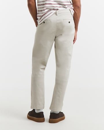 Straight Fit Chino