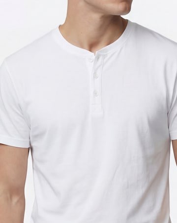 Grandad T-Shirt Long Length-White