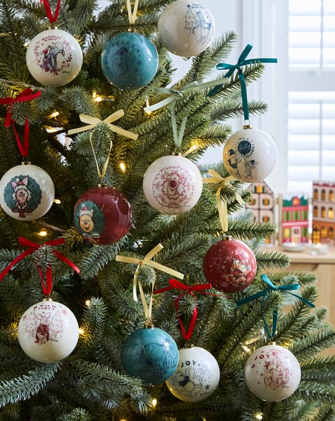New In - Disney Winnie the Pooh Set of 12 Baubles