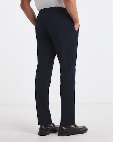 Tailored Premium Stretch Tapered Trouser