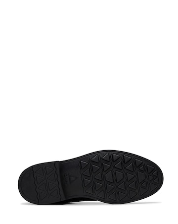 Clarks Newford Mid Leather Boot - Black