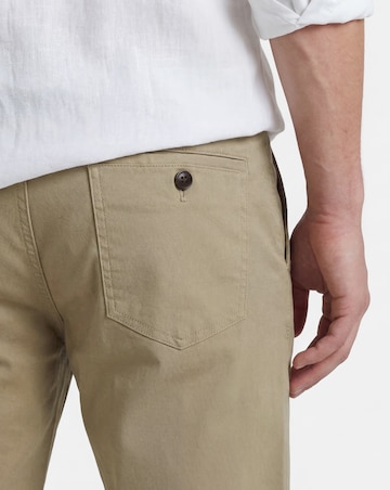 Tapered Fit Chino