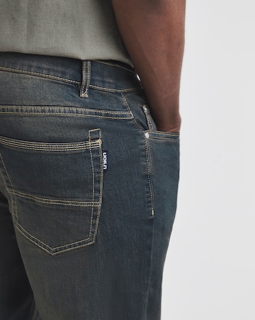 Union Wardrobe Classic Straight Stretch Jean