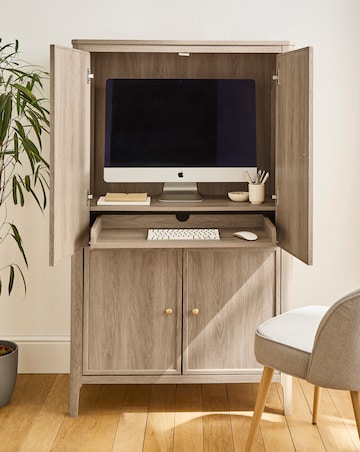 Charlotte Hideaway Desk