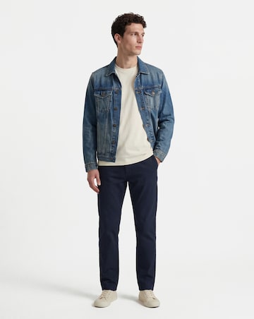 Tapered Fit Chino