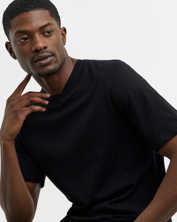 Pure Cotton V Neck T-Shirt Extra Long- Black