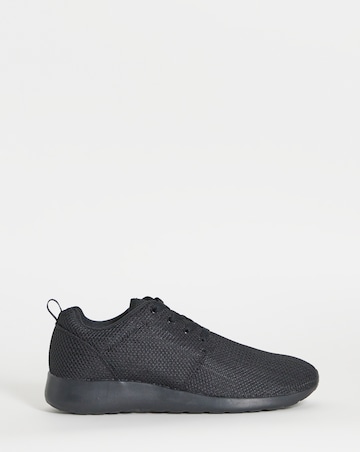 Harris Mesh Trainer Extra Wide Fit