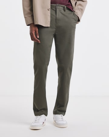 Tapered Fit Chino
