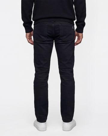 Union Everyday Essential Straight Stretch Jean