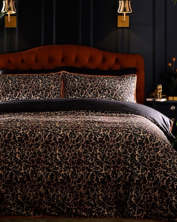 Laurence Llewelyn-Bowen Roxy Leopard Print Duvet Cover Set