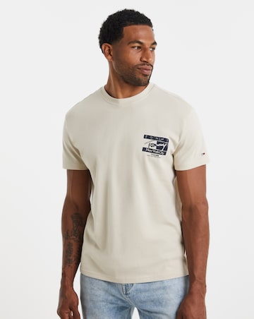 Tommy Jeans Short Sleeve Signature Flag T-Shirt - Beige