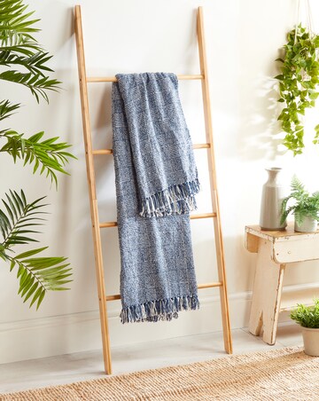 Woven Crosshatch Indoor/Outdoor Throw
