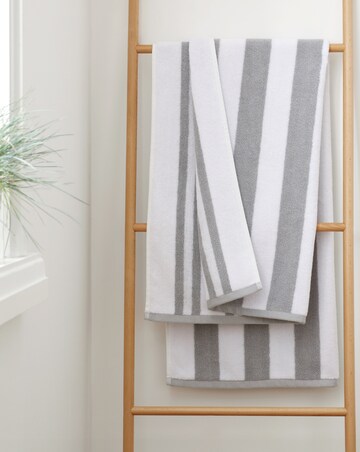 Bianca Reversible Stripe Jacquard Towels
