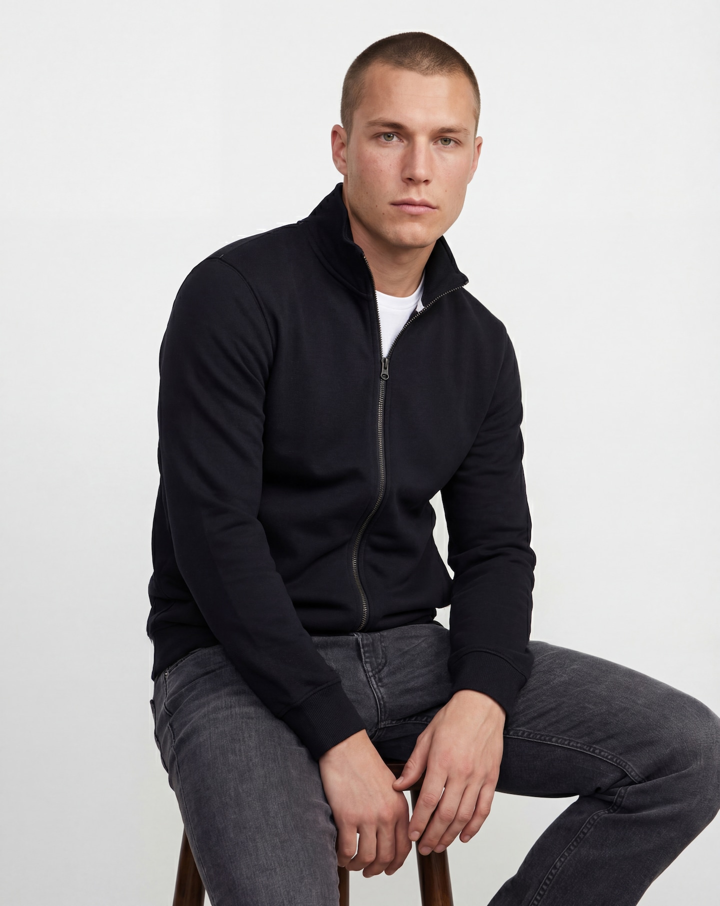 1/4 Zip Neck Sweatshirt Long- Black | Jacamo