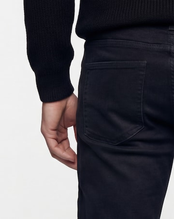 Union Everyday Essential Straight Stretch Jean