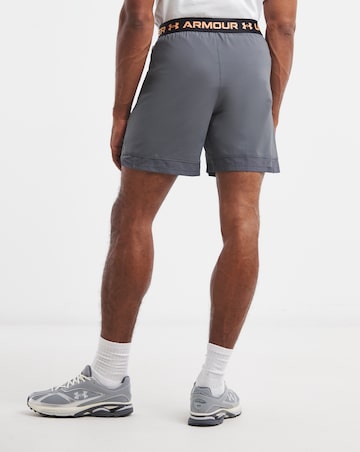 Under Armour Vanish Woven 6in Shorts