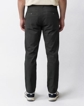 Tapered Fit Chino