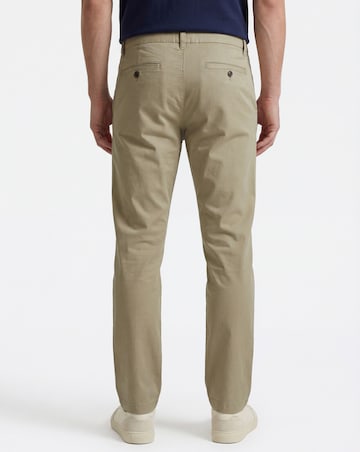 Straight Fit Chino