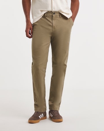 Straight Fit Chino