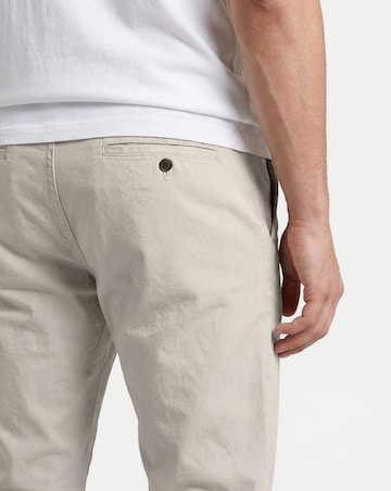 Tapered Fit Chino