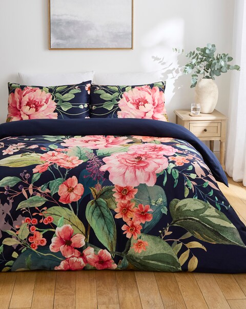Floral Bouquet Velvet Duvet Cover Set