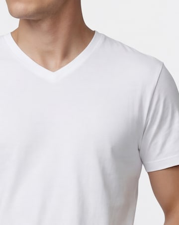 White V-Neck T-shirt Long