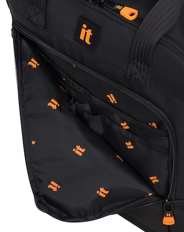 IT Luggage Compartment Trolley Bag