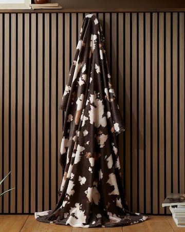 Fusion Cow Print Fleece Throw