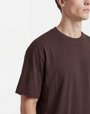 Relaxed Fit Crew Neck T-Shirt