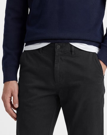 Slim Fit Chino