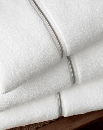 Bianca Zero Twist Satin Stitch Towel