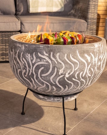 Charles Bentley SNUG Toledo Clay BBQ Firepit with Grill