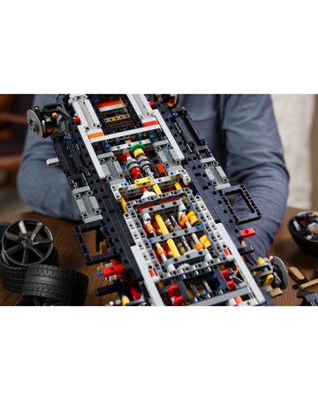 LEGO Technic Ultimate Car