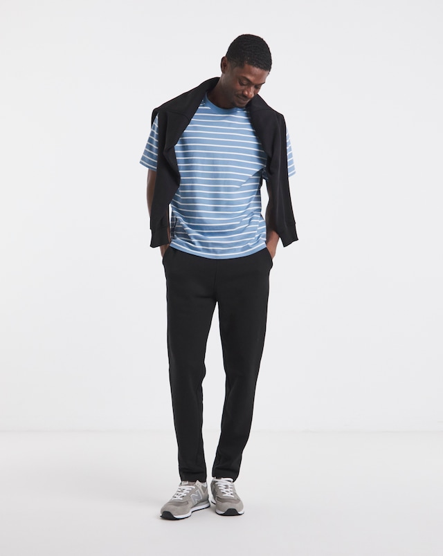 open hem 36 leg joggers