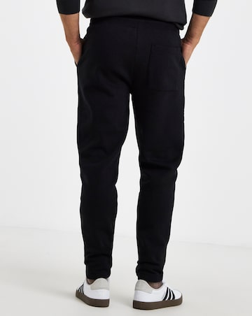 Tapered Straight Leg Jogger